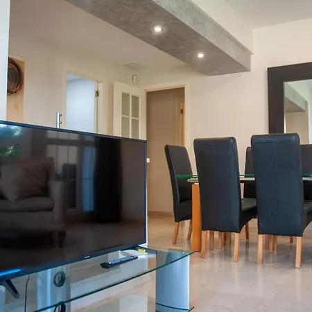 Apartment Itaca